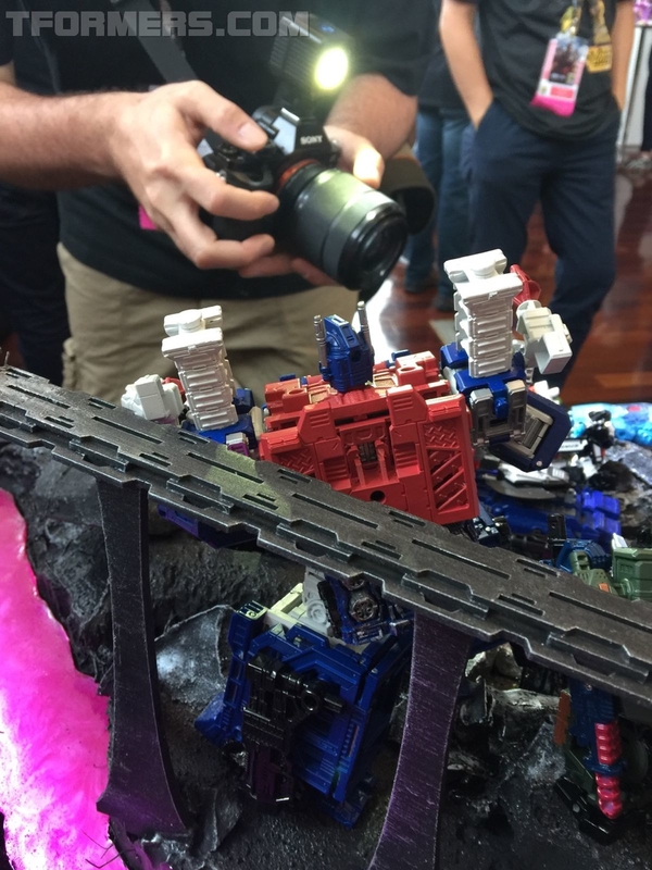 Sdcc 2018 Siege War For Cybertron Transformers Toys  (32 of 67)